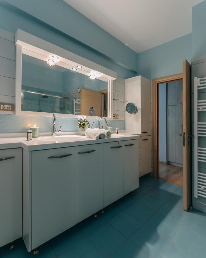 Crystal Villa Patras Bagian luar foto